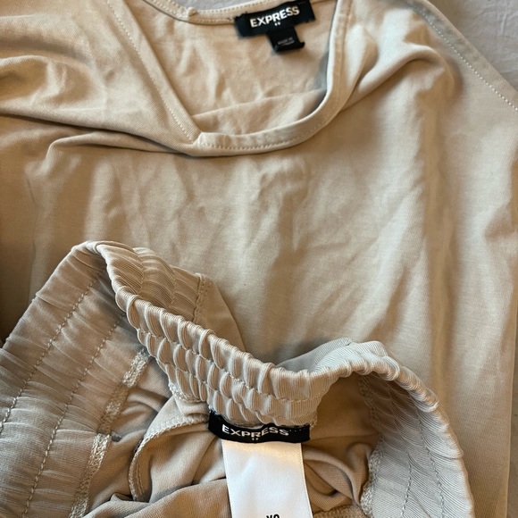 Two piece NWOT cami and rouched pants from Express - Picture 4 of 5